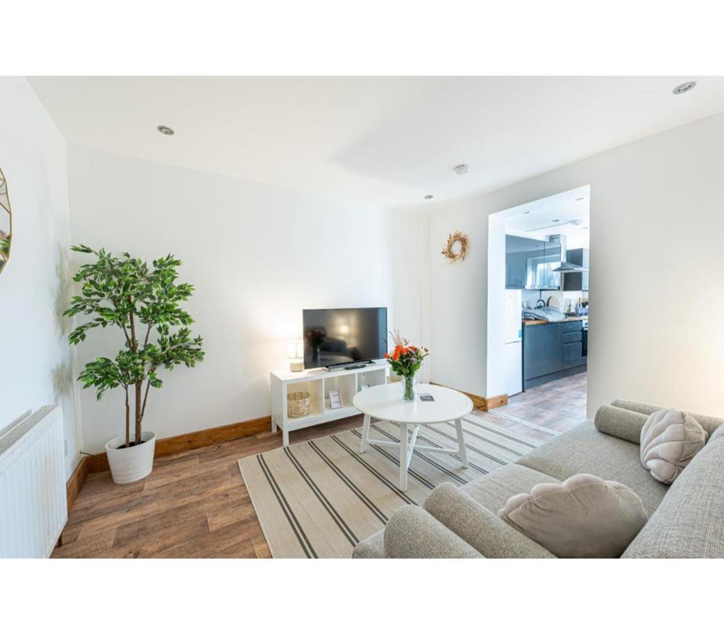Holiday Home Folkestone Beach Bagian luar foto